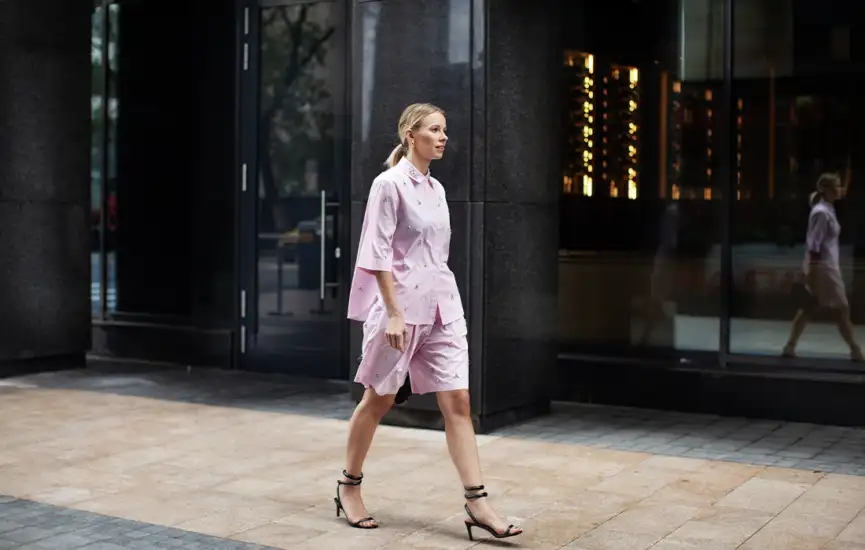 ¿Qué zapatos usar con short de vestir? Ideas y tips | Impuls